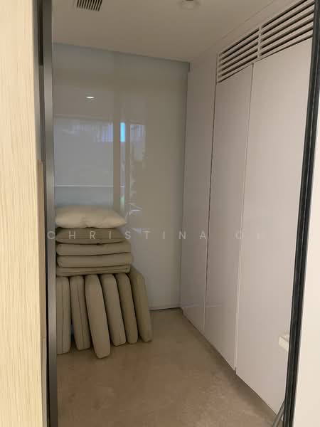Cairnhill Nine, 15 Cairnhill Road, Orchard / River Valley, Studio, 1,313 sqft, Condominium For Rent, by Christina Oh, 25044505 - PropertyGuru.com.sg