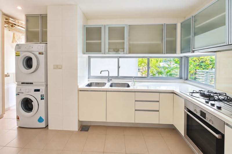 One Amber, 3 Amber Gardens, East Coast / Marine Parade, 4 Bedrooms, 1,615 sqft, Condominium For Rent, by Shawn Lai, 25044606 - Kitchen - PropertyGuru.com.sg