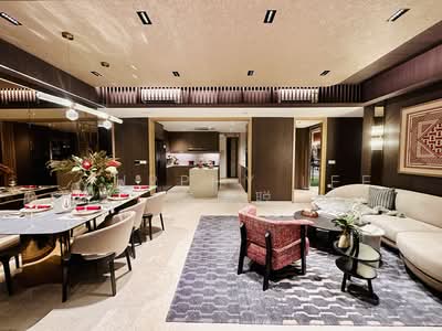 For Sale - Pinetree Hill