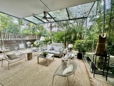 For Rent - Woollerton Park