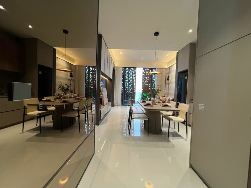 Parksuites, 18 Holland Grove Road, Tanglin / Holland / Bukit Timah, 2 Bedrooms, 786 sqft, Condominium For Sale, by Emily Yeoh  杨爱薇, 25046968 - PropertyGuru.com.sg
