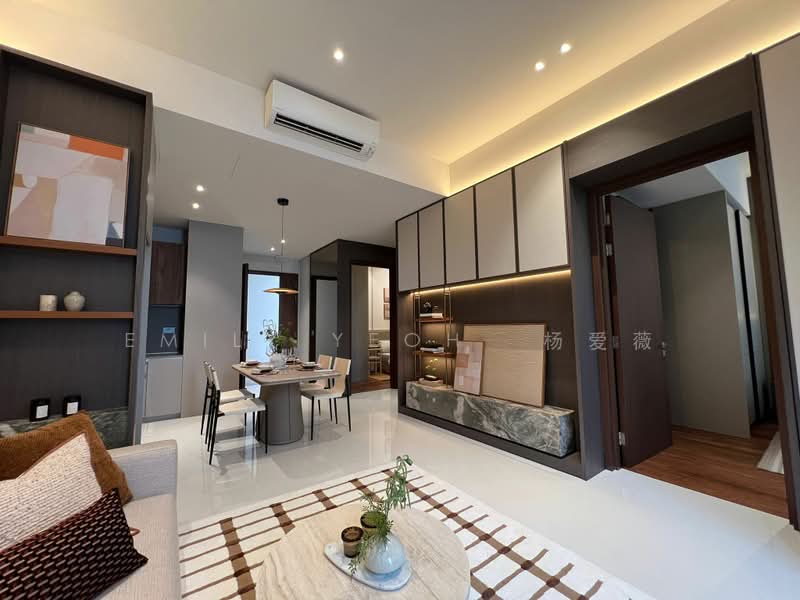 Parksuites, 18 Holland Grove Road, Tanglin / Holland / Bukit Timah, 2 Bedrooms, 786 sqft, Condominium For Sale, by Emily Yeoh  杨爱薇, 25046968 - PropertyGuru.com.sg