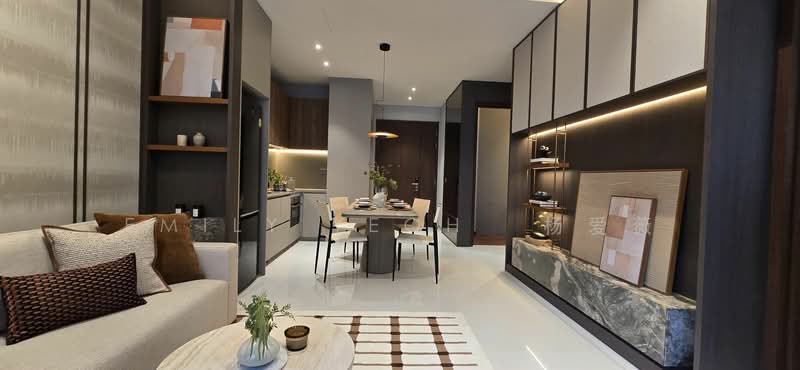 Parksuites, 18 Holland Grove Road, Tanglin / Holland / Bukit Timah, 2 Bedrooms, 786 sqft, Condominium For Sale, by Emily Yeoh  杨爱薇, 25046968 - PropertyGuru.com.sg