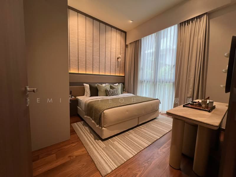 Parksuites, 18 Holland Grove Road, Tanglin / Holland / Bukit Timah, 2 Bedrooms, 786 sqft, Condominium For Sale, by Emily Yeoh  杨爱薇, 25046968 - PropertyGuru.com.sg