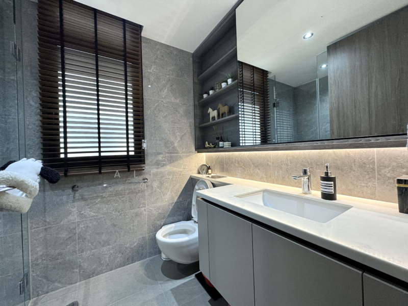 The Tapestry Condominium For Sale at S$ 2,000,000 | PropertyGuru Singapore