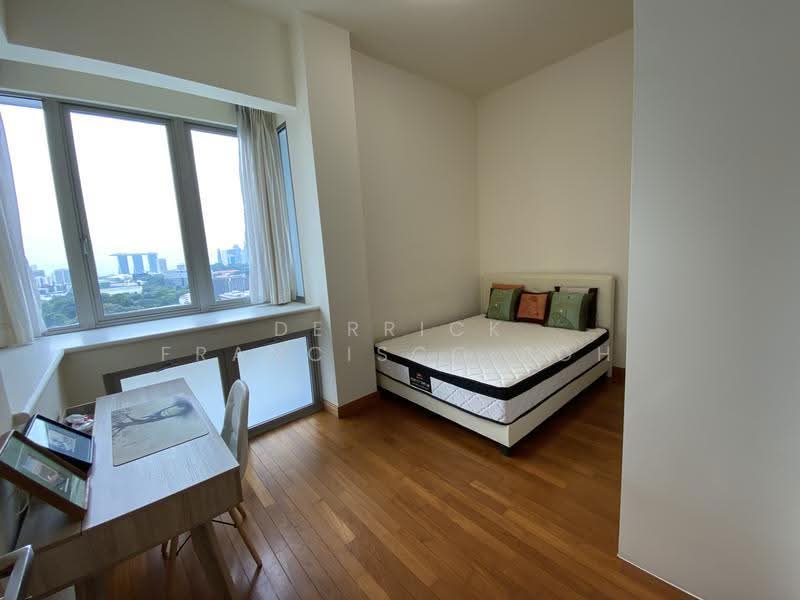 Cairnhill Crest, 8 Cairnhill Circle, Orchard / River Valley, 2 Bedrooms, 1,206 sqft, Condominium For Rent, by Derrick Francisco Poh, 25047411 - PropertyGuru.com.sg
