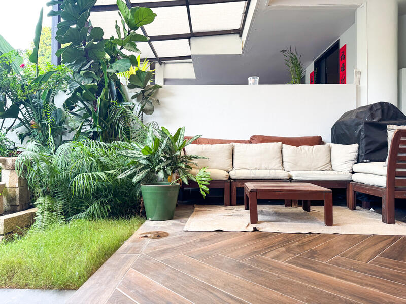 For Sale - Heeton Park