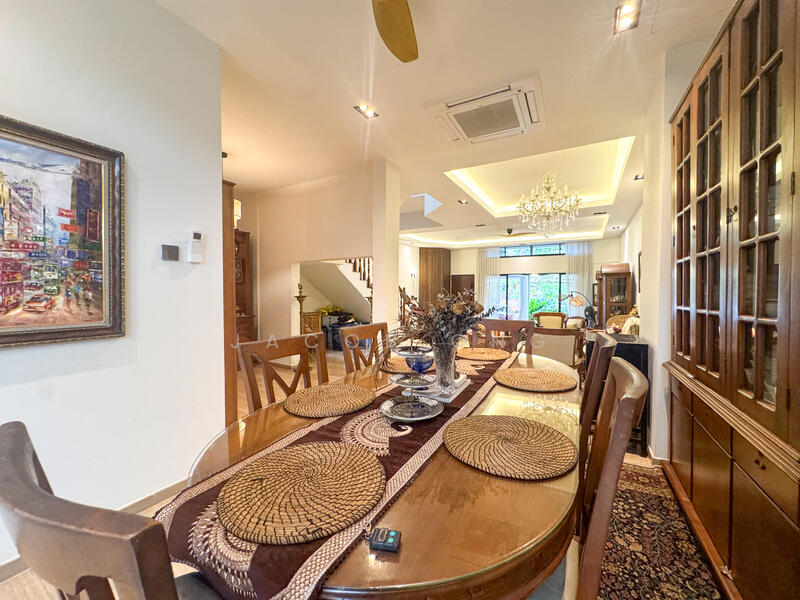 For Sale - Heeton Park