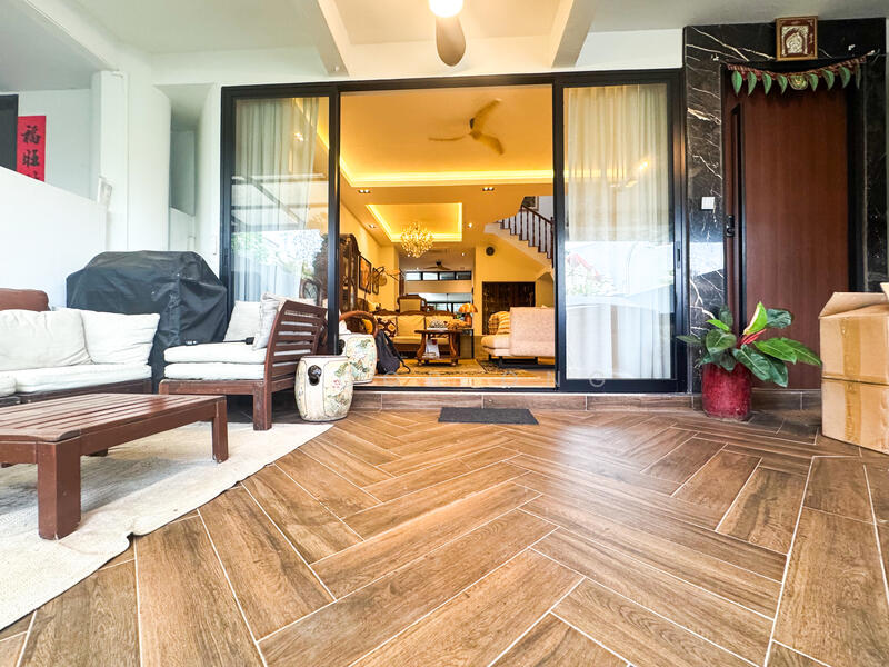 For Sale - Thong soon green