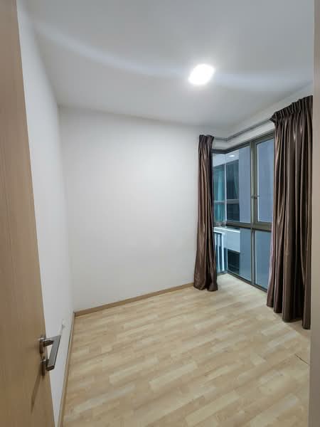 Ripple Bay, 12 Pasir Ris Link, 3 Bedrooms, 1,060 sqft, Condominium For Rent, by Jon Chin, 25048904 - PropertyGuru.com.sg