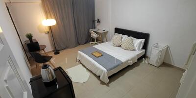 For Rent - Queensway Tower