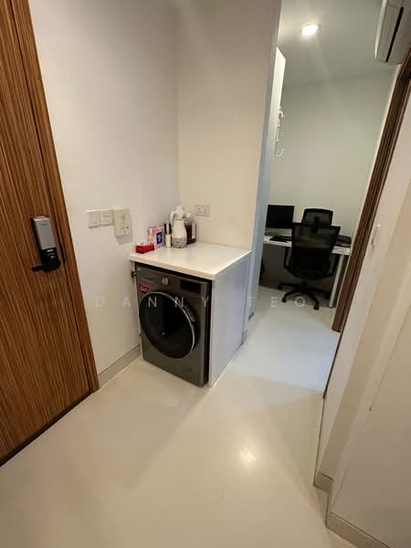 RV Edge, 2 Shanghai Road, 1 Bedroom, 463 sqft, Condominium For Rent, by Danny Teo, 25051932 - PropertyGuru.com.sg