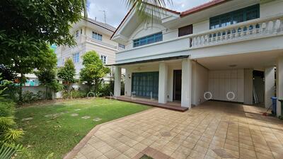 For Sale - Kew heights