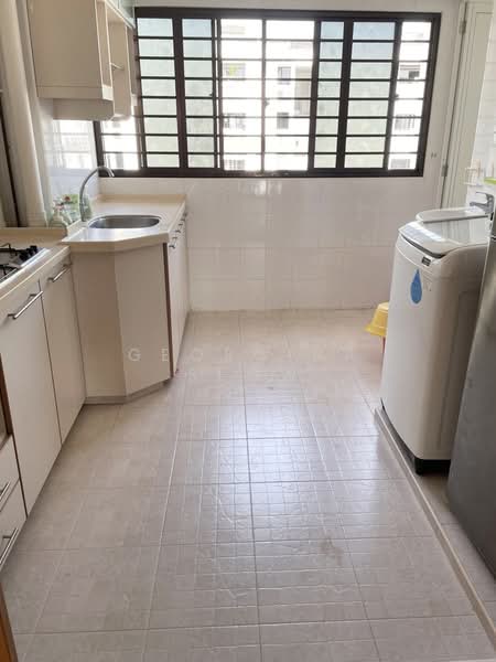 For Rent - 331 Ang Mo Kio Avenue 1