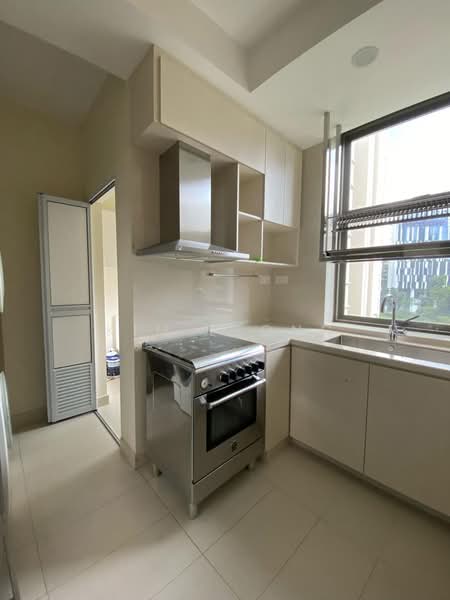 Gardenville, 10 Walshe Road, 3 Bedrooms, 1,808 sqft, Condominium For Rent, by Kim Leong, 25053963 - PropertyGuru.com.sg