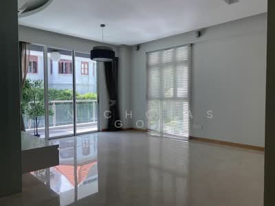 For Rent - Nathan Place