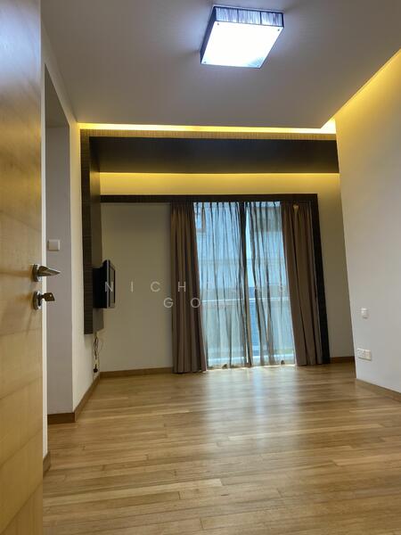 View while enter the master rm 