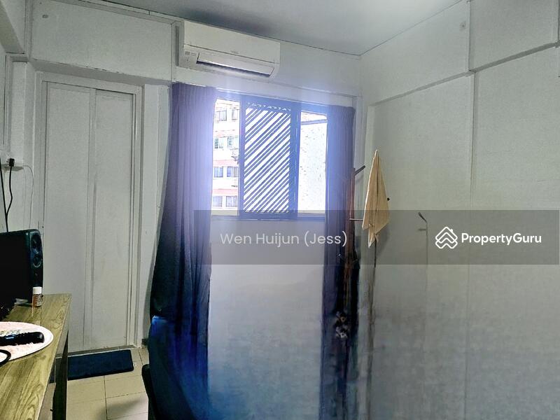 For Sale - 313 Jurong East Street 32