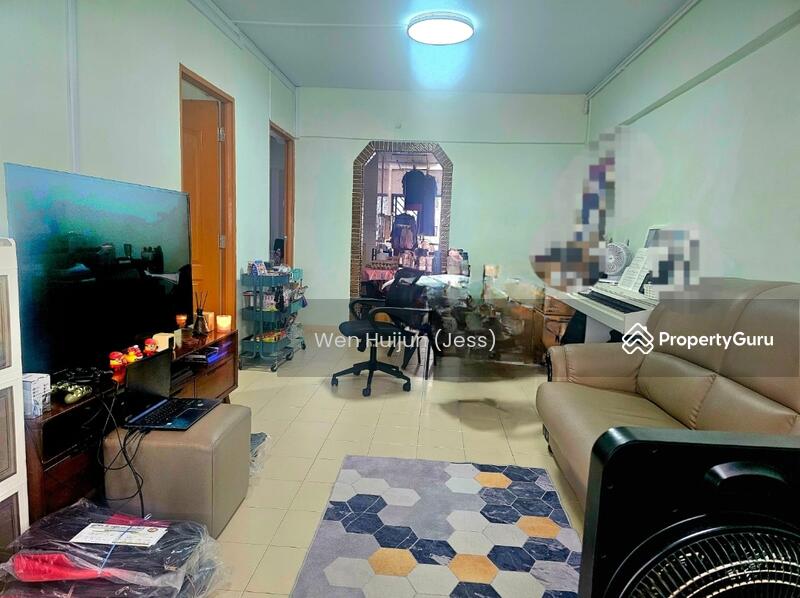 For Sale - 313 Jurong East Street 32