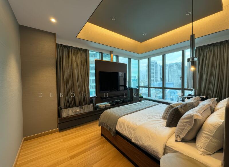 For Sale - 8 Saint Thomas