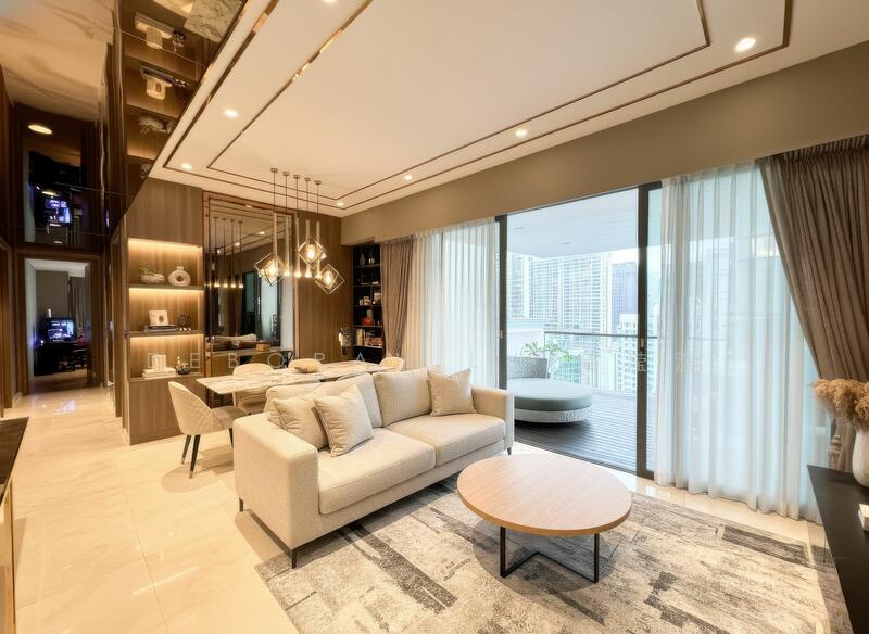 For Sale - 8 Saint Thomas