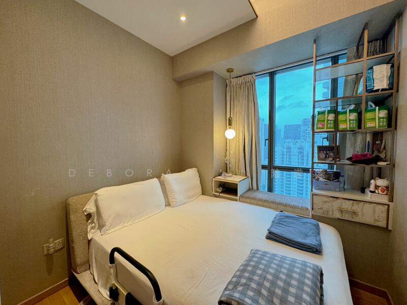 For Sale - 8 Saint Thomas