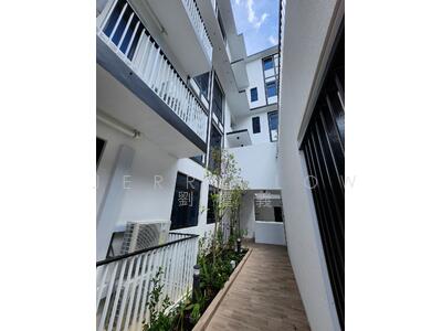 For Sale - Kovan Jewel