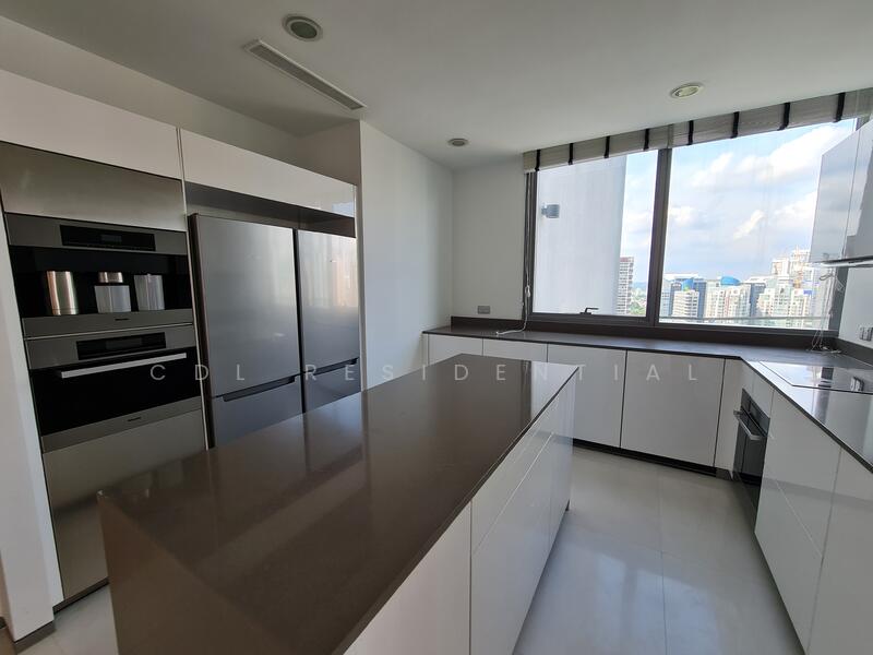 Level 1 - Dry Kitchen