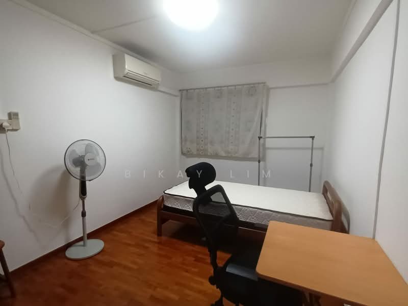 712 Clementi West Street 2, 712 Clementi West Street 2, Room Rental, 120 sqft, HDB Flat For Rent, by Bikay Lim, 25058711 - PropertyGuru.com.sg