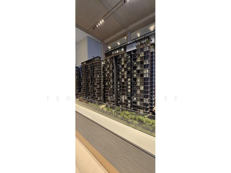 Continuum Viewing Call 98534284 Teo Chang Wee