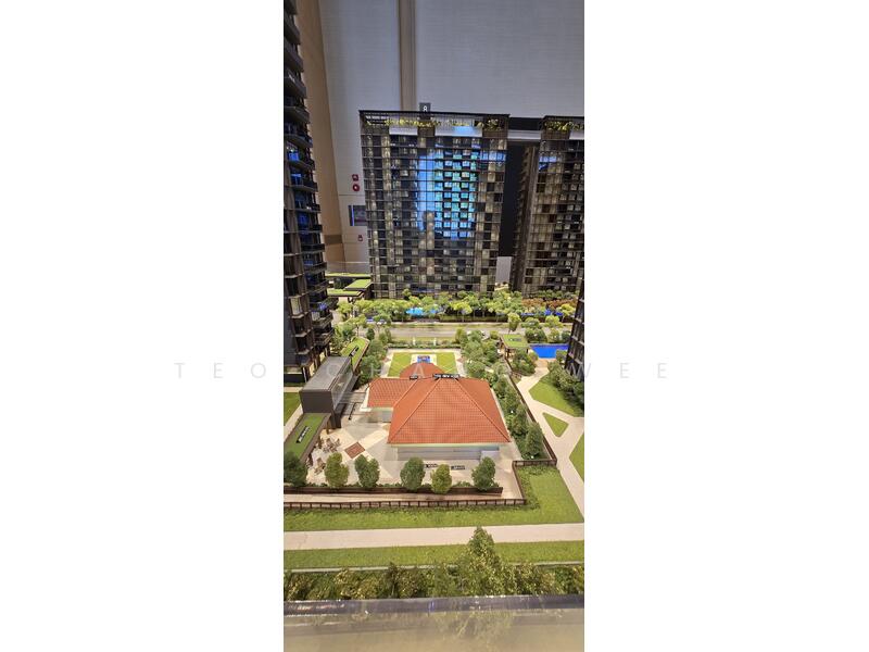 Continuum Viewing Call 98534284 Teo Chang Wee