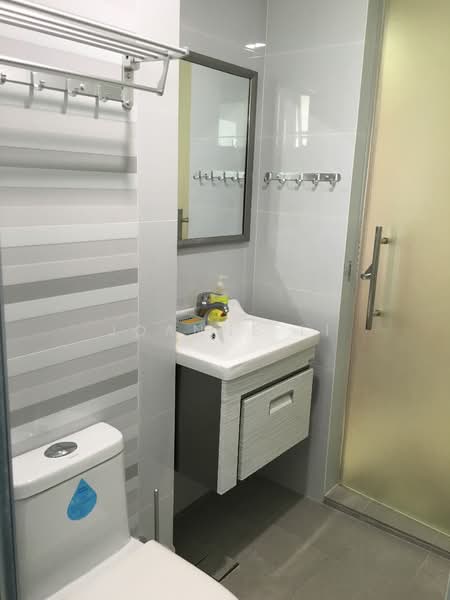 Westmere, 71 Jurong East Street 13, 3 Bedrooms, 1,109 sqft, Condominium For Rent, by Joanne Li, 25058891 - PropertyGuru.com.sg