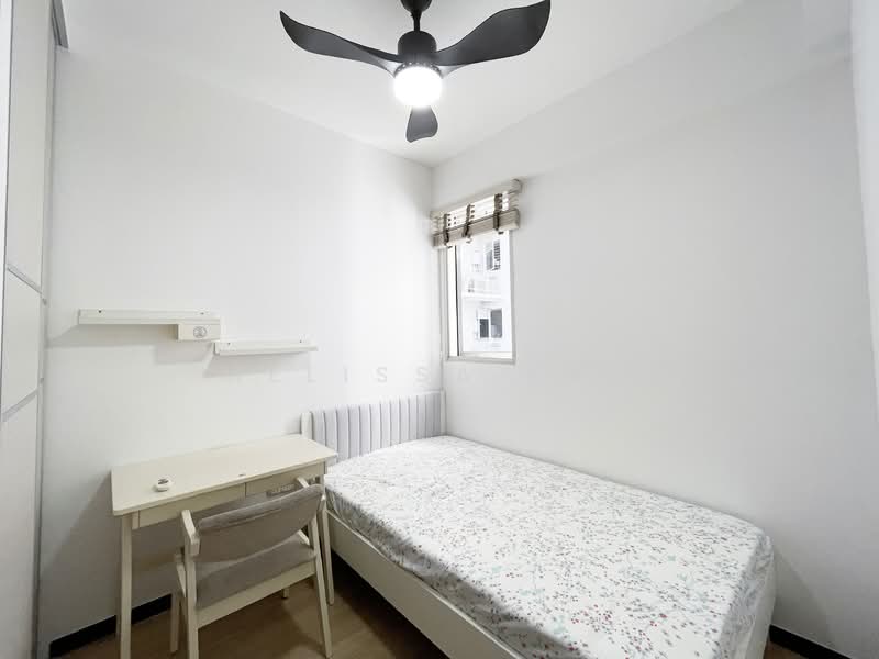 Lake Life, 12 Tao Ching Road, 4 Bedrooms, 1,238 sqft, Executive Condominium For Rent, by Melissa Lam, 25059405 - PropertyGuru.com.sg