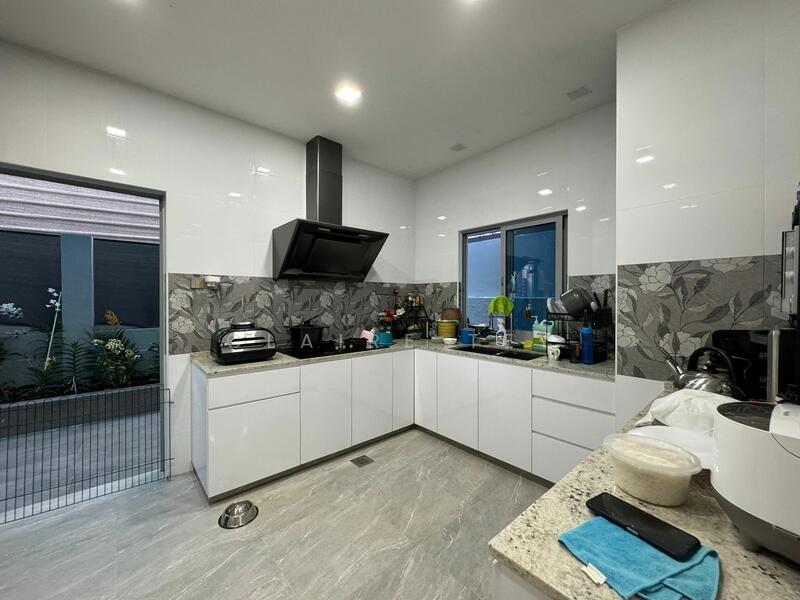 ** Excl List. Modern Renovated Semi-D at Seletar Hills Estate. **, , 5 Bedrooms, 4,200 sqft, Semi-Detached House For Sale, by Claire Tey, 25059946 - PropertyGuru.com.sg