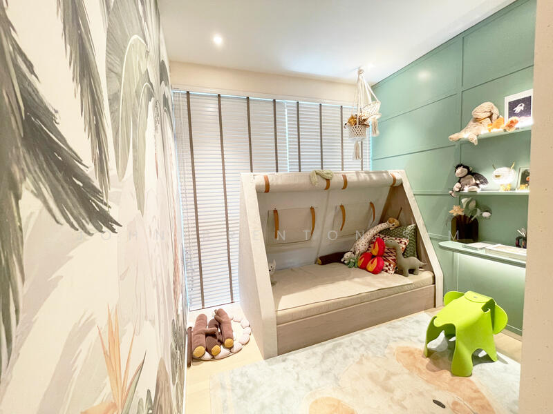 Pinetree Hill Condominium For Sale at S$ 2,981,000 | PropertyGuru Singapore - Bedroom 1