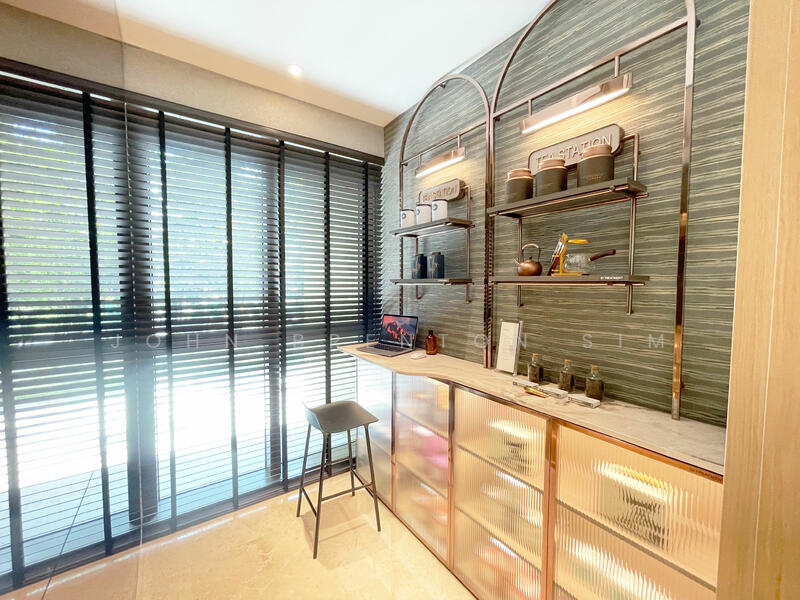 Pinetree Hill Condominium For Sale at S$ 2,981,000 | PropertyGuru Singapore - Study Room