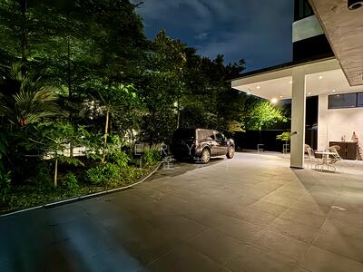 For Sale - D19 Modern 3.5 Sty Basement Detached @ Charlton, Kovan