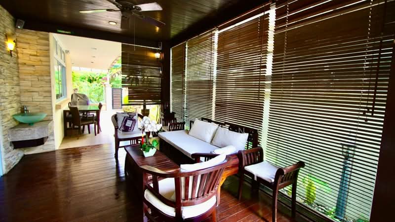 Lentor Villas, Lentor Street, 6 Bedrooms, 3,900 sqft, Semi-Detached House For Rent, by Jerlyn Ng, 25061441 - PropertyGuru.com.sg