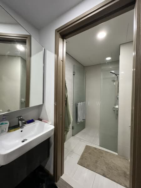 Lakeville, 9 Jurong Lake Link, 2 Bedrooms, 678 sqft, Condominium For Rent, by Ben Chew, 25061690 - PropertyGuru.com.sg