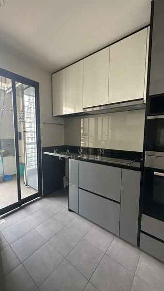 Harbour View Towers, 21 Telok Blangah Drive, 3 Bedrooms, 1,206 sqft, Condominium For Rent, by Kavin Kuah, 25061820 - PropertyGuru.com.sg