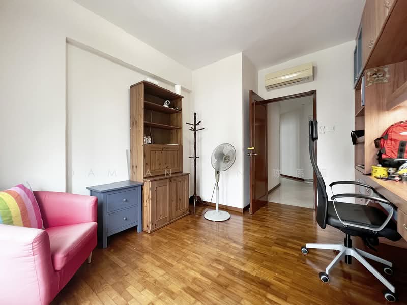 Northoaks, 20 Woodlands Cresent, 3 Bedrooms, 1,292 sqft, Condominium For Rent, by Damian Tan 陈係赈, 25061989 - Bedroom 2_02 - PropertyGuru.com.sg