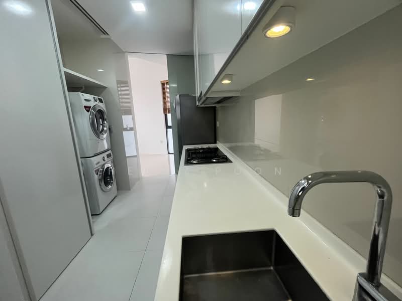 d'Leedon (Former Farrer Court), 9 Leedon Heights, 2 Bedrooms, 1,075 sqft, Condominium For Rent, by Henry Poon, 25062711 - PropertyGuru.com.sg