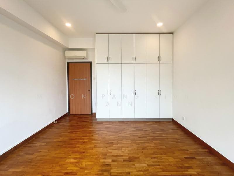 MBR wardrobe