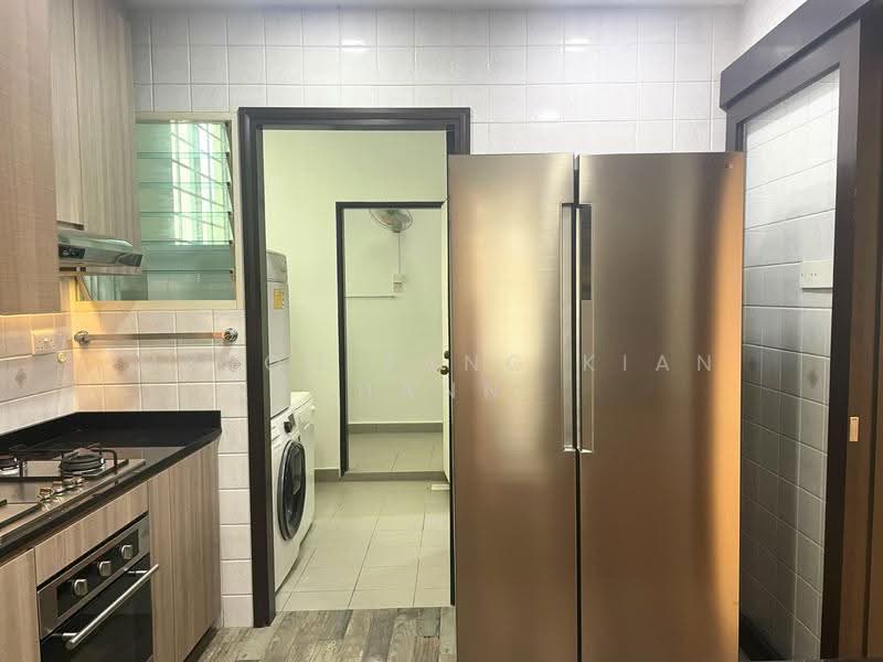 Kitchen + Yard