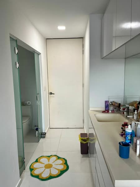 #1 Loft, 1 Lorong 24 Geylang, Room Rental, 200 sqft, Apartment For Rent, by Ong Sandra, 25064688 - PropertyGuru.com.sg