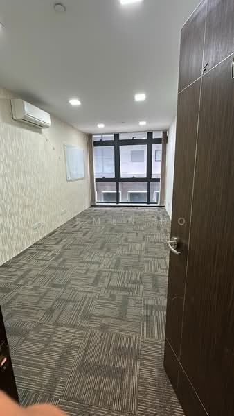 Woodlands Horizon, 31 Woodlands close, 146 sqft, Light Industrial (B1) For Rent, by Carmen Ho, 25065356 - CommercialGuru.com.sg