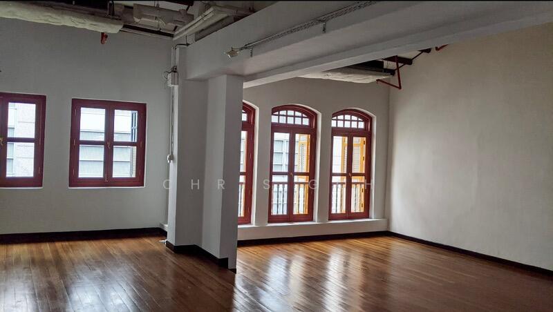 ⭐️ office in town near mrt, 44/44A Pekin Street, 2,131 sqft, Office For Rent, by Chris Goh, 25065595 - CommercialGuru.com.sg