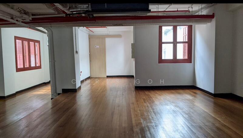 ⭐️ office in town near mrt, 44/44A Pekin Street, 2,131 sqft, Office For Rent, by Chris Goh, 25065595 - CommercialGuru.com.sg