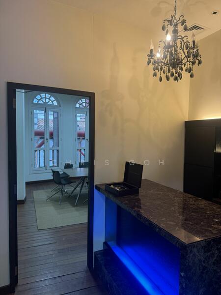 ⭐️ office in town near mrt, 44/44A Pekin Street, 2,131 sqft, Office For Rent, by Chris Goh, 25065595 - CommercialGuru.com.sg