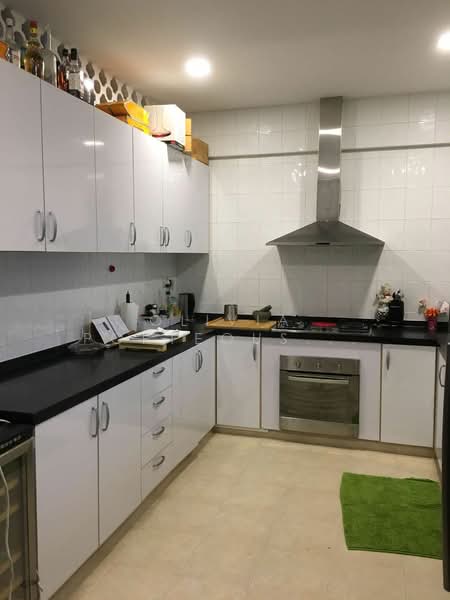 Yarrow Garden Estate, Yarrow Garden, 3 Bedrooms, 1,500 sqft, Terraced House For Rent, by Olivia Porteous 彭逸裳, 25065950 - PropertyGuru.com.sg